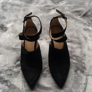 Naturalizer Shoes - Naturalized Cut Out Booties Naturalizer Shoes - Naturalized Cut Out Booties